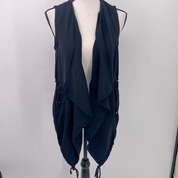 UEC Guess black utility style vest XS oversized - Picture 3 of 11